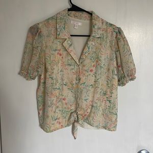 Lauren Conrad short top